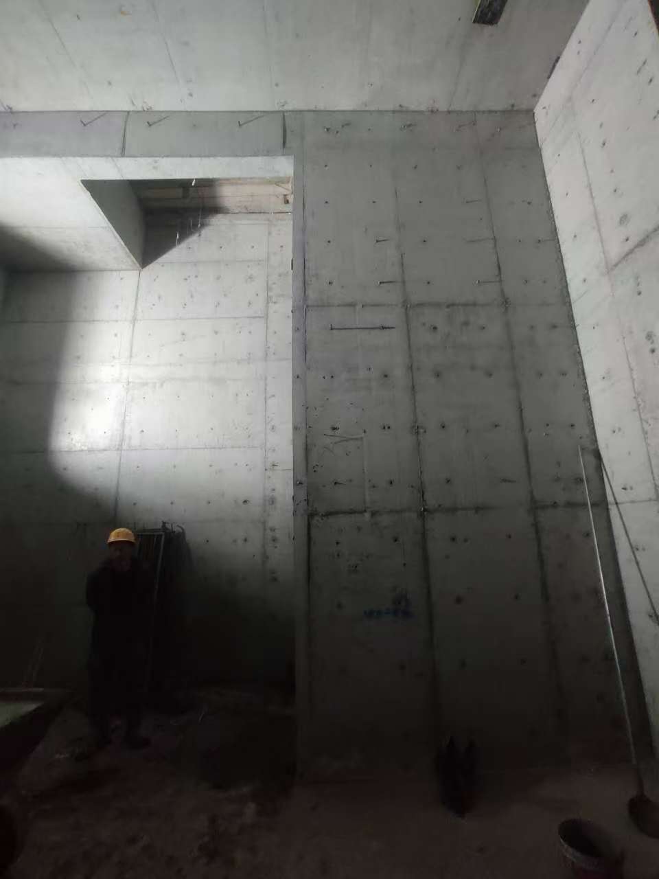 沽源墙上开槽钢筋断了有影响吗